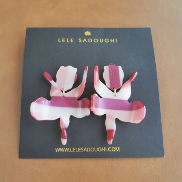 Lele Sadoughi Small Paper Lily Burgundy Stripe Earrings - Picture 1 of 3